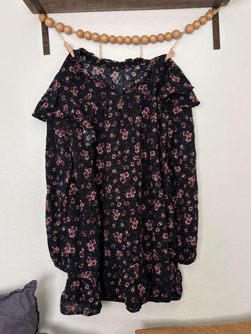 Floral Off-Shoulder Ruffle Mini dress - Black with Pink Accents